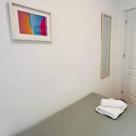 Alameda Rooms-lisbon *